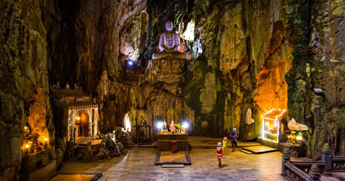 Da Nang Hotel to Marble Mountains Private Car